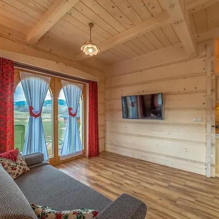W Bialce Z Jacuzzi W Ogrodzie Chalet