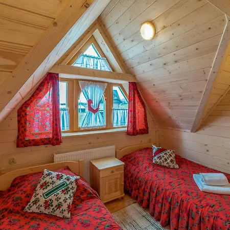 Chalet W Bialce Z Jacuzzi W Ogrodzie Bialka Tatrzanska