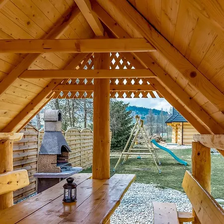 Chalet W Bialce Z Jacuzzi W Ogrodzie *
