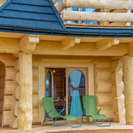 W Bialce Z Jacuzzi W Ogrodzie Bialka Tatrzanska