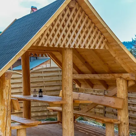 W Bialce Z Jacuzzi W Ogrodzie